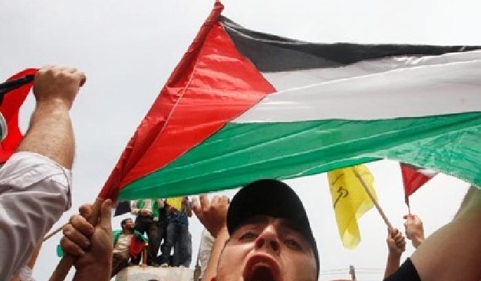 0001EA-NEWS_777 Palestinesi, prove di unità, aspettando settembre