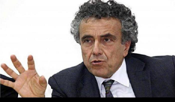 000210-NEWS_855 Gheddafi contro tutti