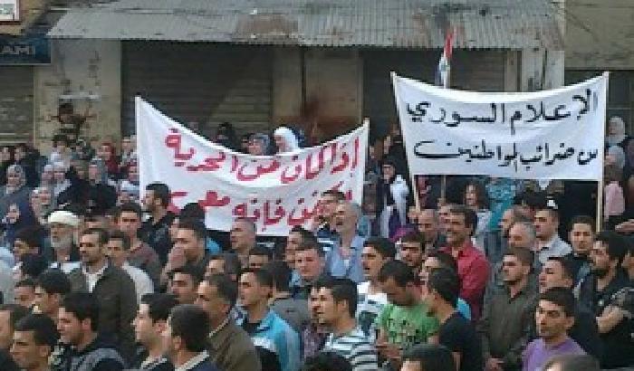 Le vittime civili sono stimate in 1.600 