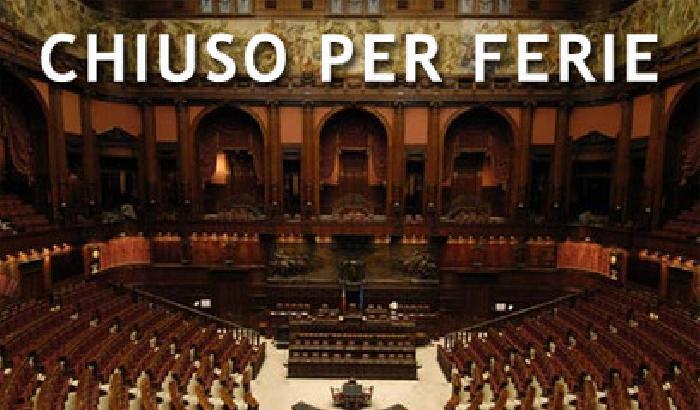 Camera: in ferie da domani, si riapre il 12 settembre