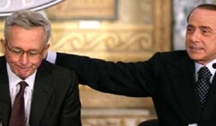 Berlusconi: pareggio entro il 2013, la Bce: riforme e vi aiutiamo