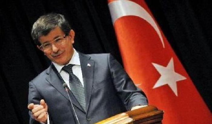 000892-il-ministro-degli-esteri-turco-ahmet-davutoglu Il ministro degli esteri turco, Ahmet Davutoglu