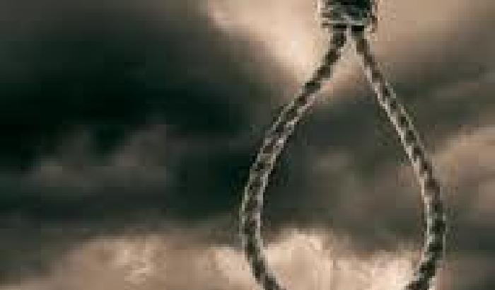 000987-NEWS_4779 Ex camorrista pentito s’impicca