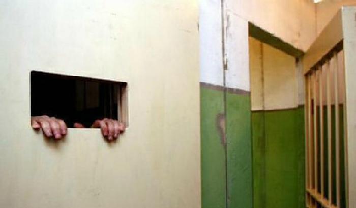 Tornano a casa oltre 3mila detenuti