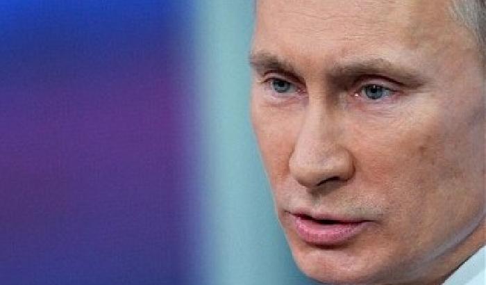 Putin come Silvio: faccia rifatta