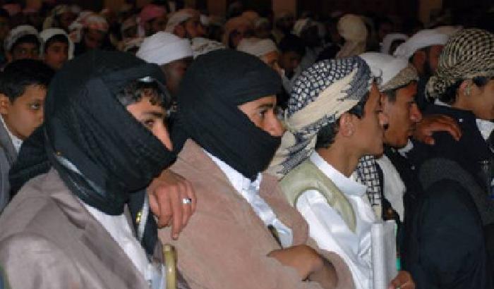 002231-NEWS_17096 In Tunisia i salafiti aggrediscono i sindacalisti