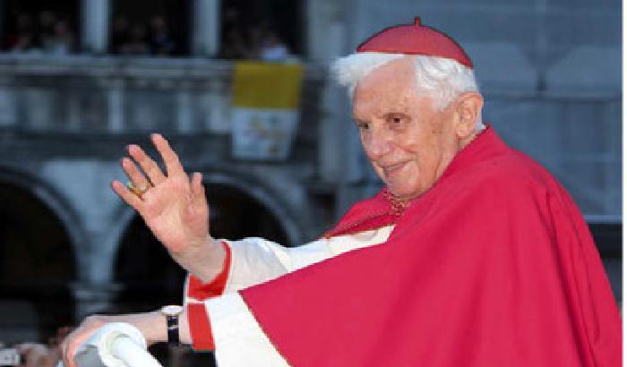 Il Papa si dimetterà: qualcuno ci sperava sul serio