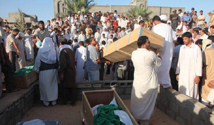 003EEB-NEWS_31696 Crimini di guerra: la Nato ha ucciso 72 civili in Libia