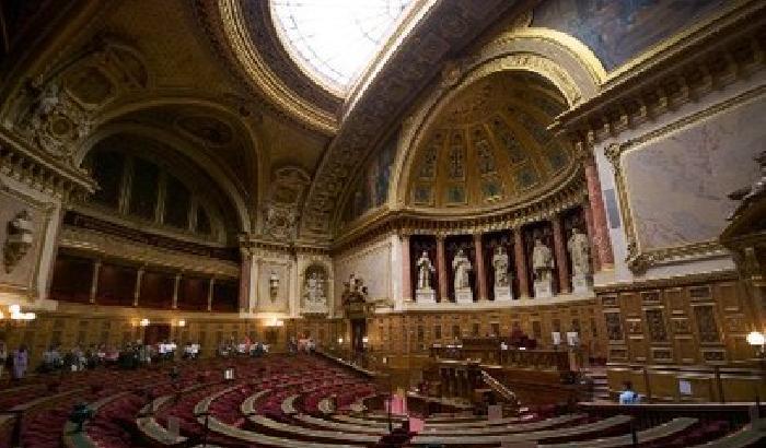 Nel parlamento francese è boom di donne