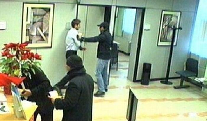 Colloquio di lavoro andato male, tornarono a fare rapine