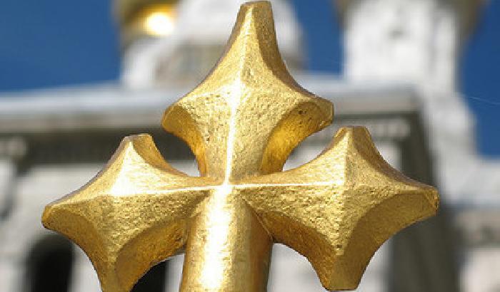 Russia: cybergruppo rivendica la distruzione delle croci ortodosse