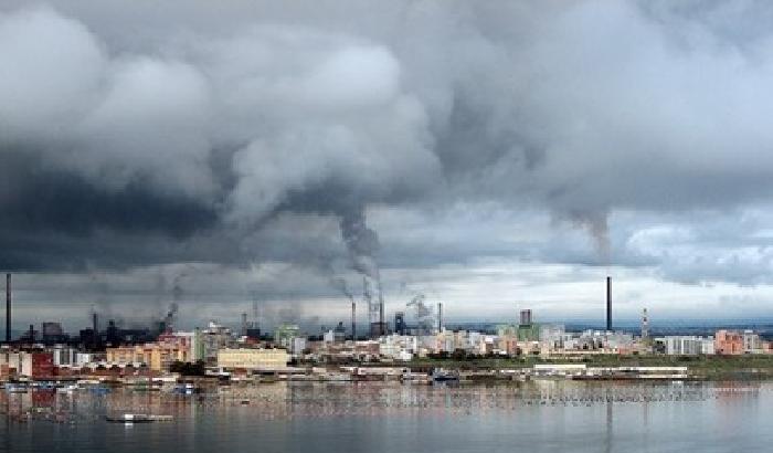 Verdi: sull’Ilva il governo cela i dati preoccupanti