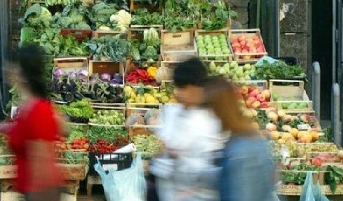 Crisi: a Napoli banchi alimentari per i disoccupati