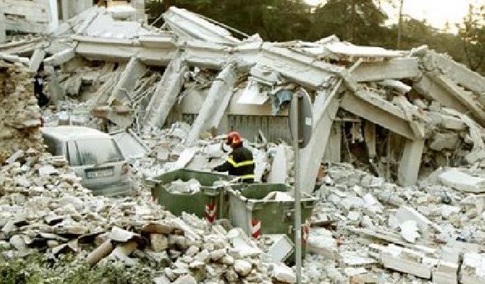 008778-NEWS_64322 Terremoto, polemica tra Gabrielli e il sindaco dell'Aquila