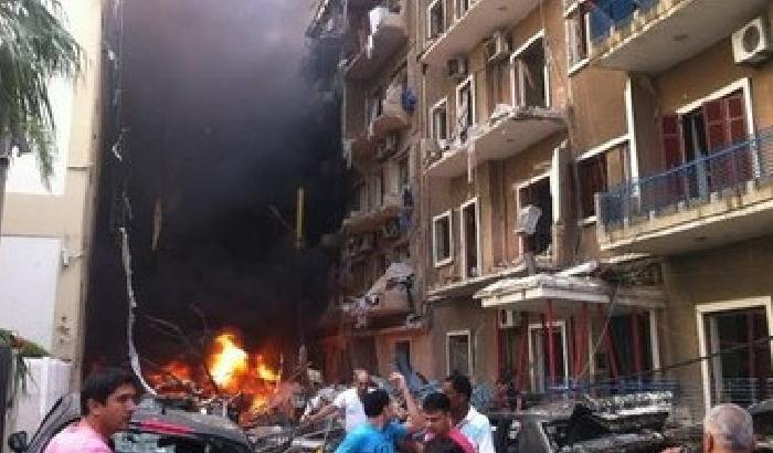 Attentato a Beirut, otto morti e 86 feriti