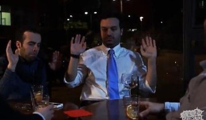 Le primarie diventano satira