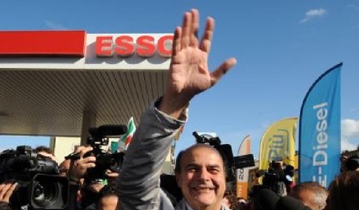 L'aspirante premier Bersani va in Libia