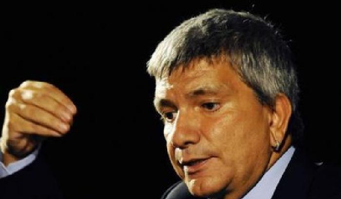 00914A-NEWS_69549 Vendola: Grillo è come il famoso Marchese