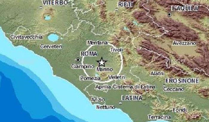 009CB0-NEWS_76110 Forte scossa di terremoto a Roma e nel Lazio