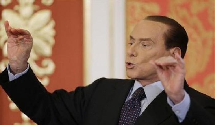 009D92-NEWS_76582 Berlusconi teme il sorpasso di Grillo e accusa Bersani