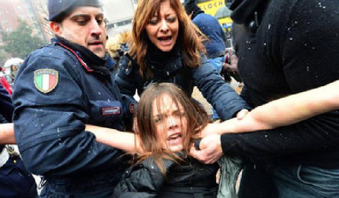 Femen contro Berlusconi: le foto