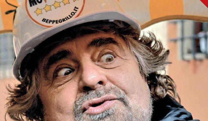 009E57-NEWS_77025 Grillo: noi primi in tre anni senza soldi e rimborsi