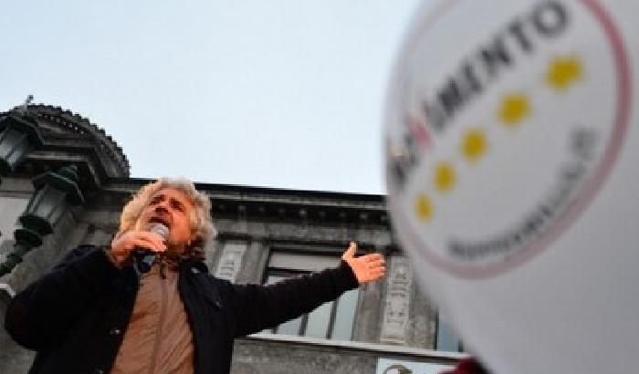009E64-NEWS_77050 Grillo: ostacoleremo il governissimo Pd-Pdl