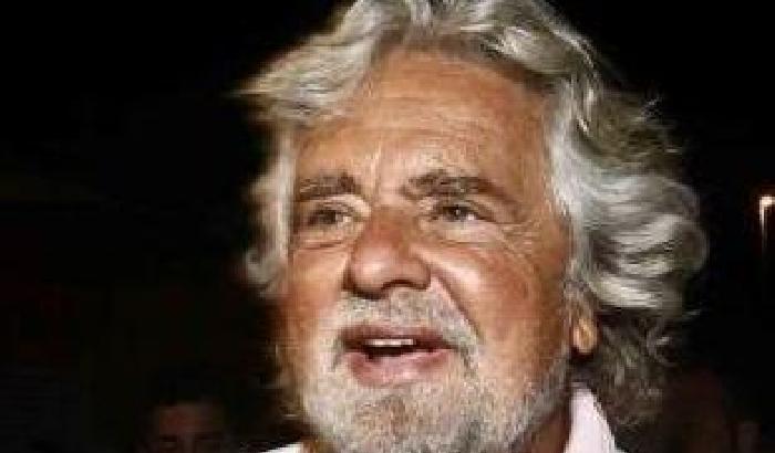 009F4E-NEWS_77529 Sondaggio: per voi chi è veramente Beppe Grillo?