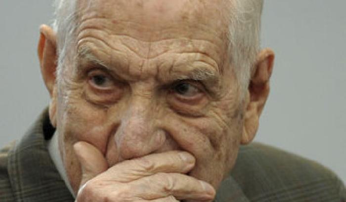 Argentina, per Bignone arriva l'ergastolo