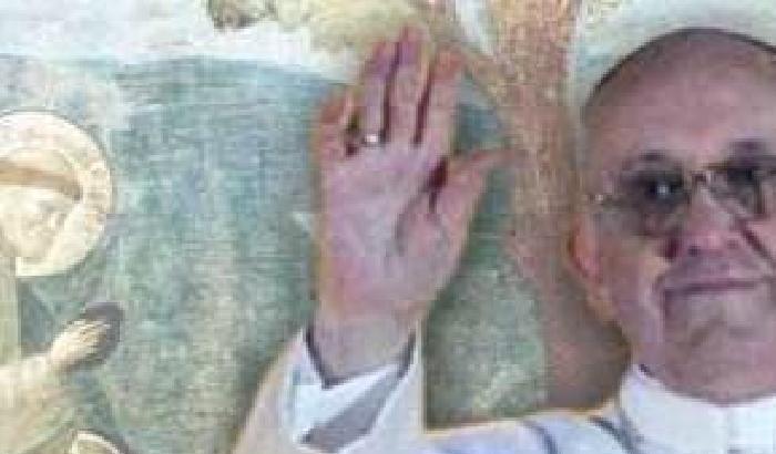 00A1F5-NEWS_79072 Grillo loda Francesco, Papa grillino a sua insaputa