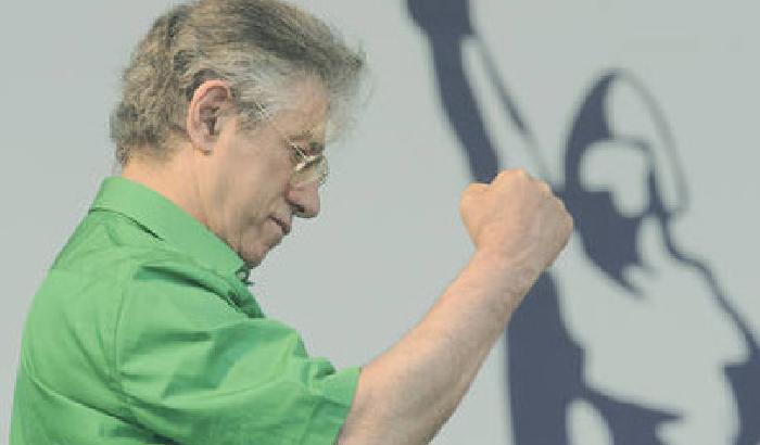 Pontida di liti. Bossi: non spaccherò la Lega