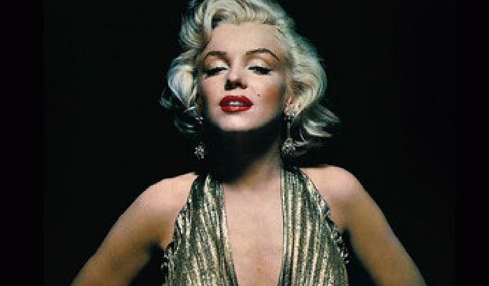 Litigano per le mutande di Marilyn, interviene il giudice di pace