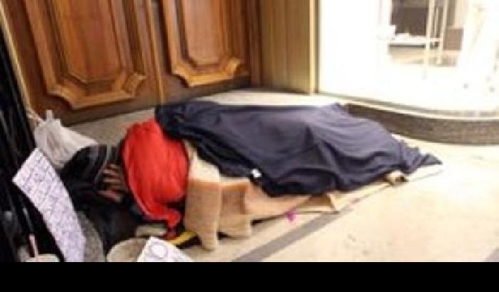 Napoli: aumentano i senzatetto