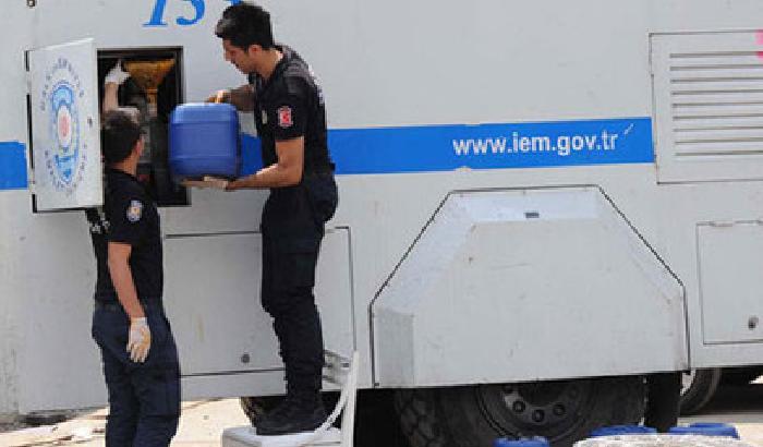 00B239-NEWS_87897 Erdogan: la polizia turca ha superato la prova della democrazia