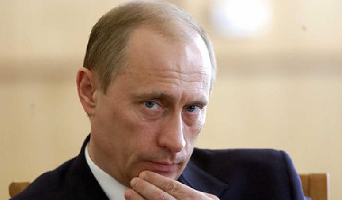 Da Putin ok alla legge contro la propaganda omosessuale