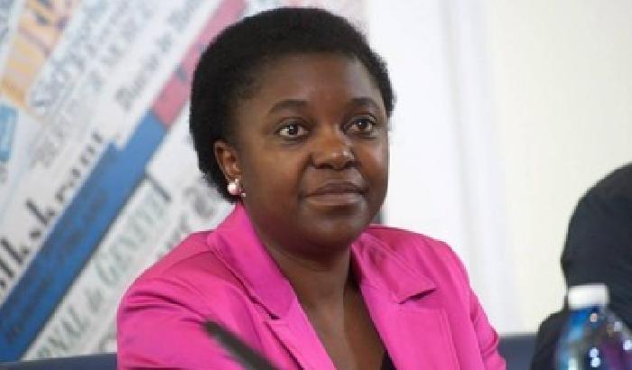 Kyenge a Calderoli: lasci il posto a chi è capace