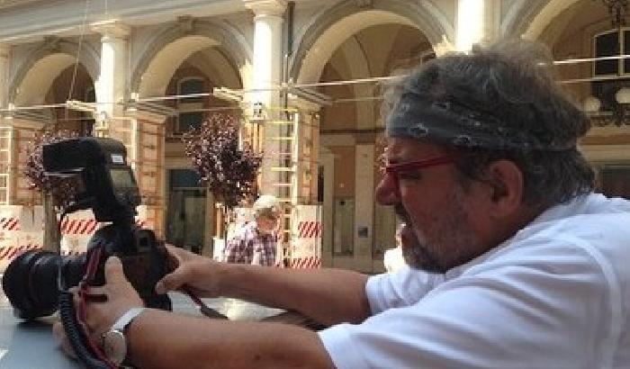 Oliviero Toscani a L'Aquila: lascerei crollare questa vecchia puttana