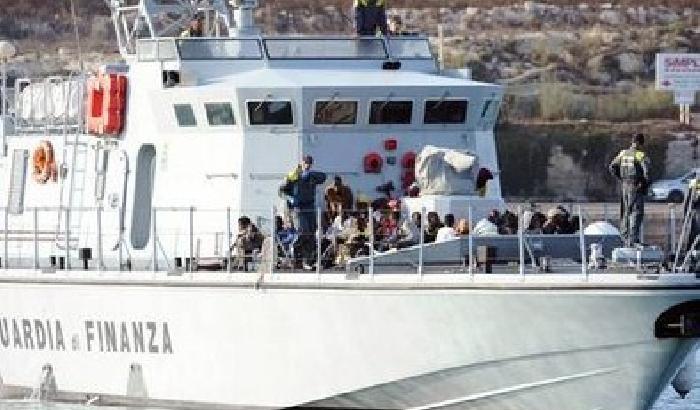 Amnesty a Lampedusa per parlare di diritti umani
