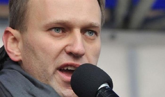 Russia: il blogger nemico di Putin condannato a 5 anni