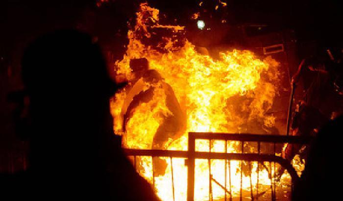 00B807-NEWS_91418 Il Papa a Rio non ferma proteste e violenza