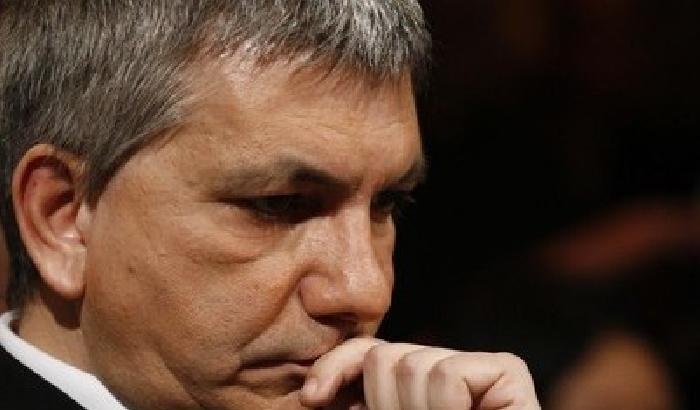 Vendola: la politica prenda esempio dal Papa