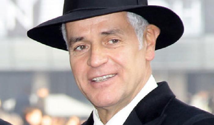 0028E1-NEWS_21317 Formigoni il duro: il Pd ha rotto, elezioni