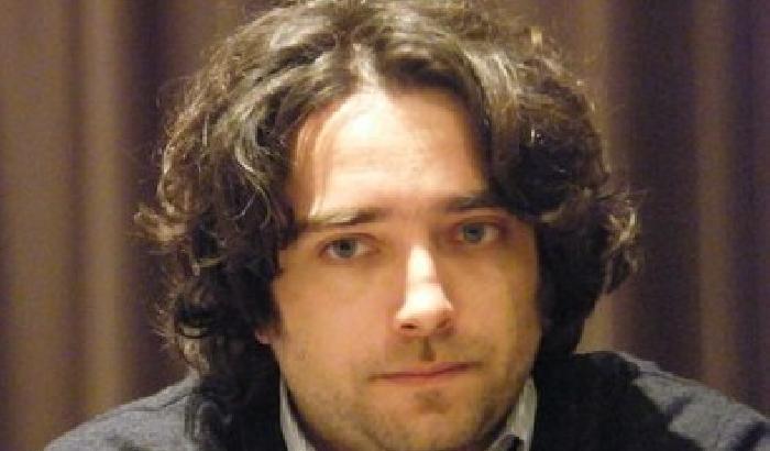 Giulio Cavalli deve morire, ma una risata vi seppellirà