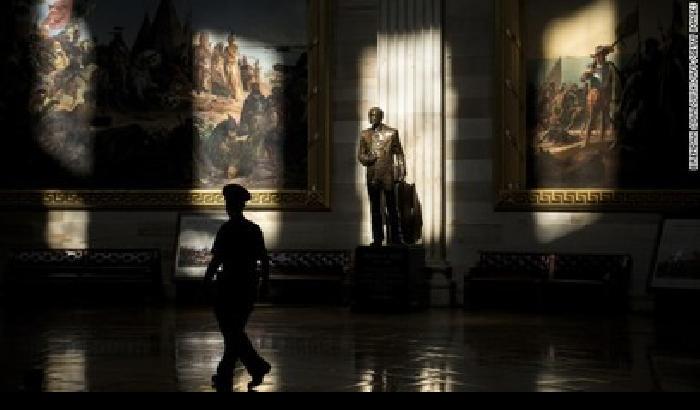 Shutdown, Obama: ridaremo i soldi alle famiglie dei soldati caduti