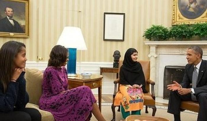 00C380-NEWS_98326 Malala da Obama alla Casa Bianca: stop ai droni in Pakistan