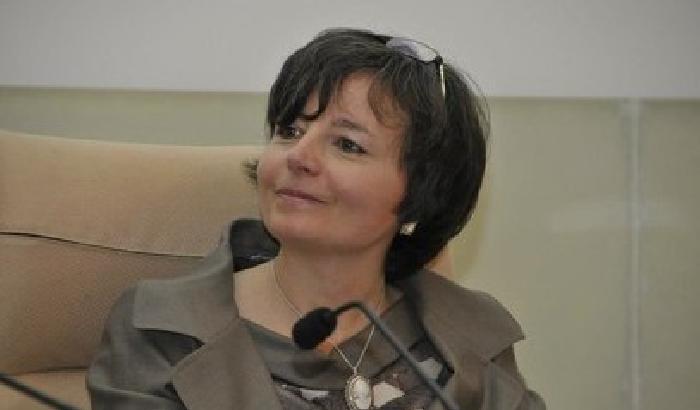 Liberate gli arrestati a Roma: Carrozza presa a sassate a Cosenza