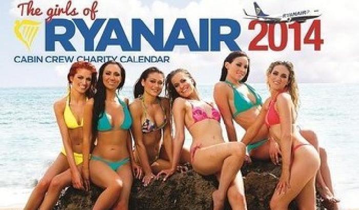 Ryanair, sexy calendario per i malati di cancro