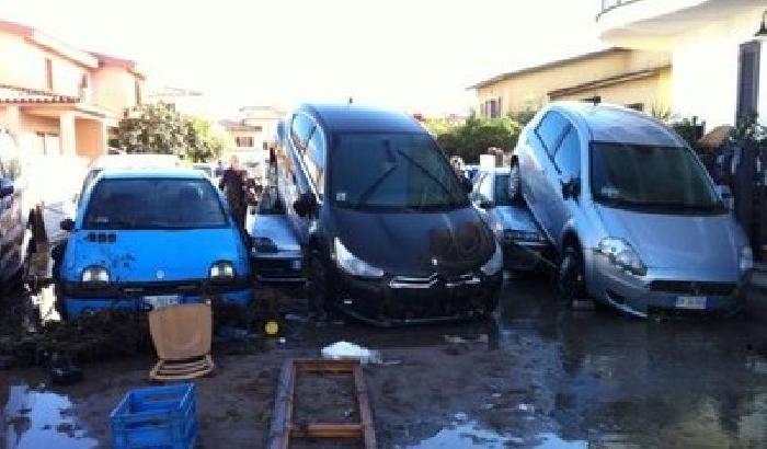 Alluvione in Sardegna: aiuta la sorella e non va a lavoro, licenziata