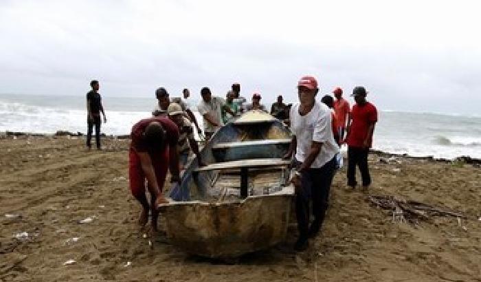 00CA36-NEWS_102125 Non solo Lampedusa: muoiono in mare 30 migranti di Haiti