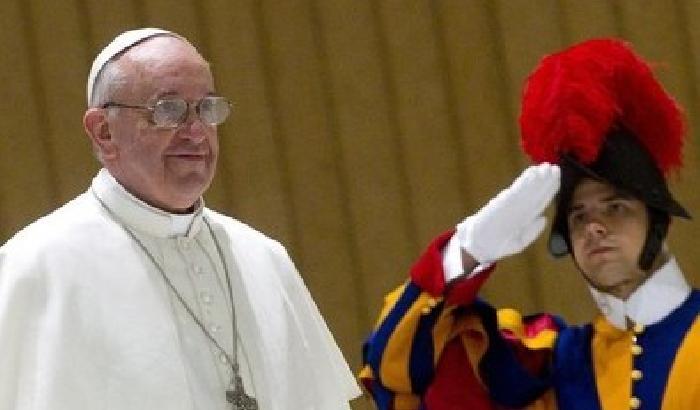 00CB04-NEWS_102618 Il Papa: compassione per le vittime degli abusi sessuali dei sacerdoti